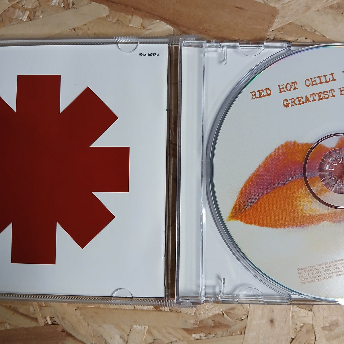 Red Hit Chilli Peppers Greatest Hits Pre-loved CD Album